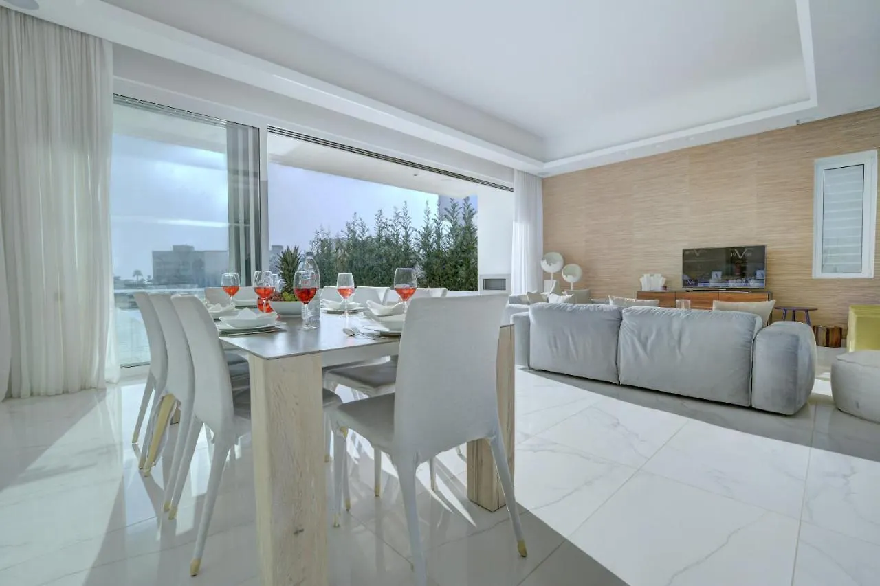 Blue Waves Beachfront Villa Protaras