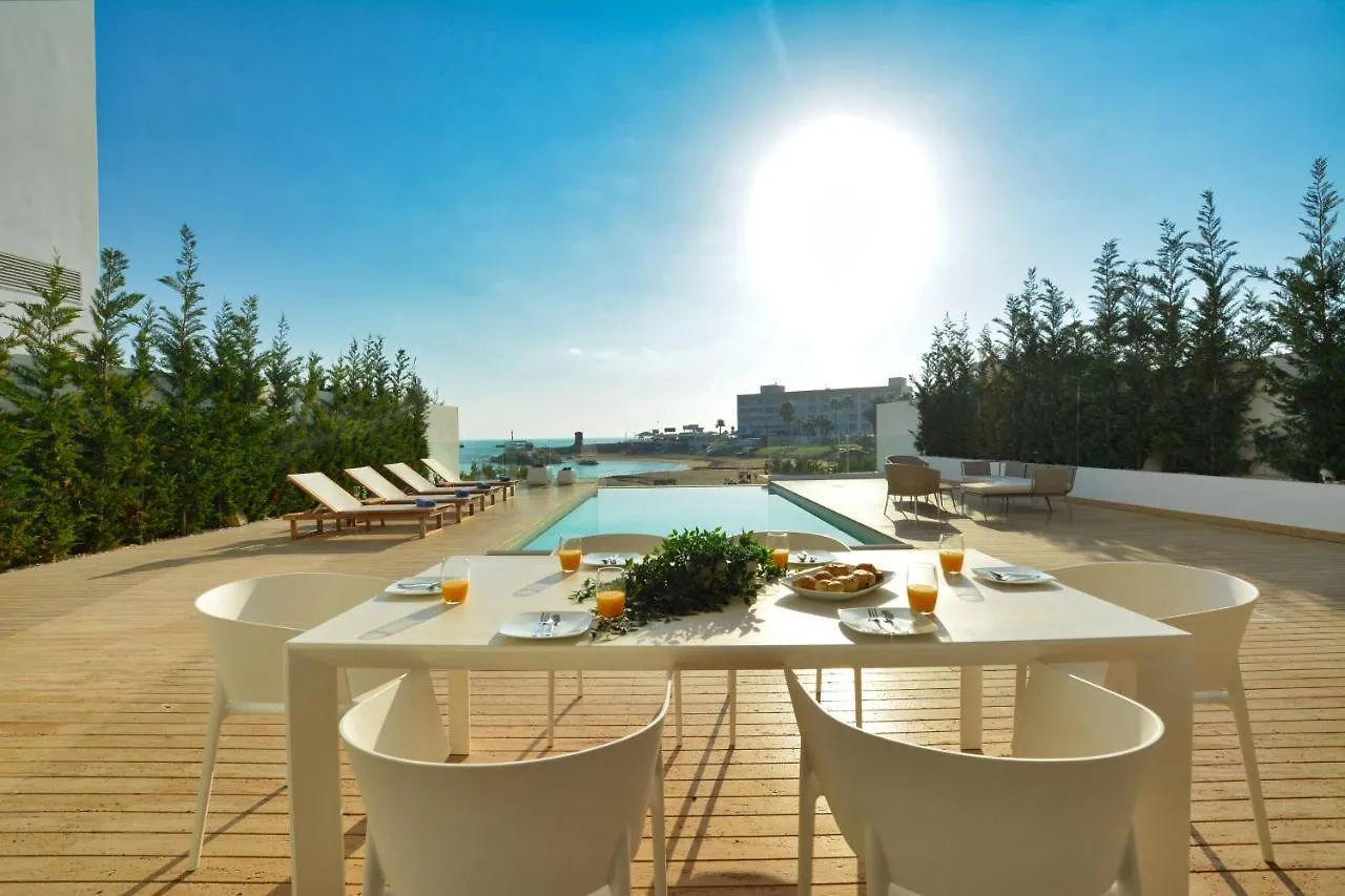 Blue Waves Beachfront Villa Protaras