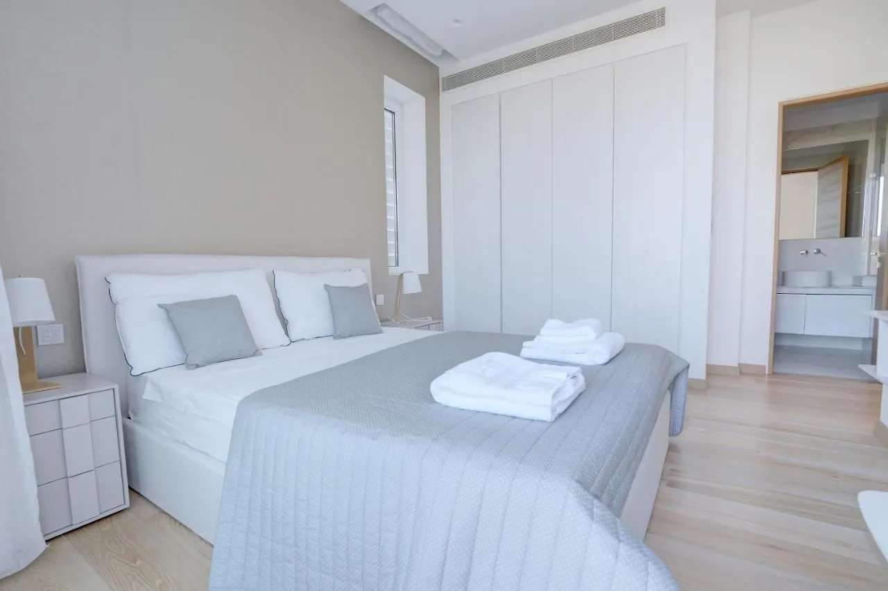 Blue Waves Beachfront Villa Protaras